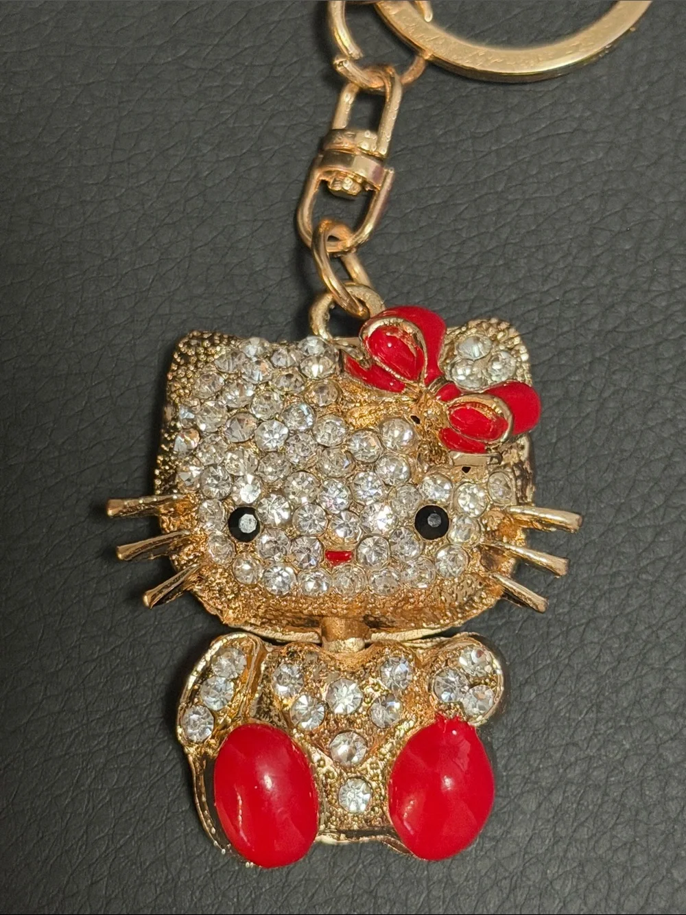 New Rhinestone Gold-tone Red Bow and Shoes Cat Kitty Keychain Charm